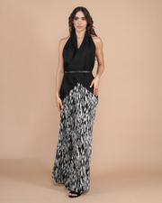 Palazzo con Lazo Blanco y Negro