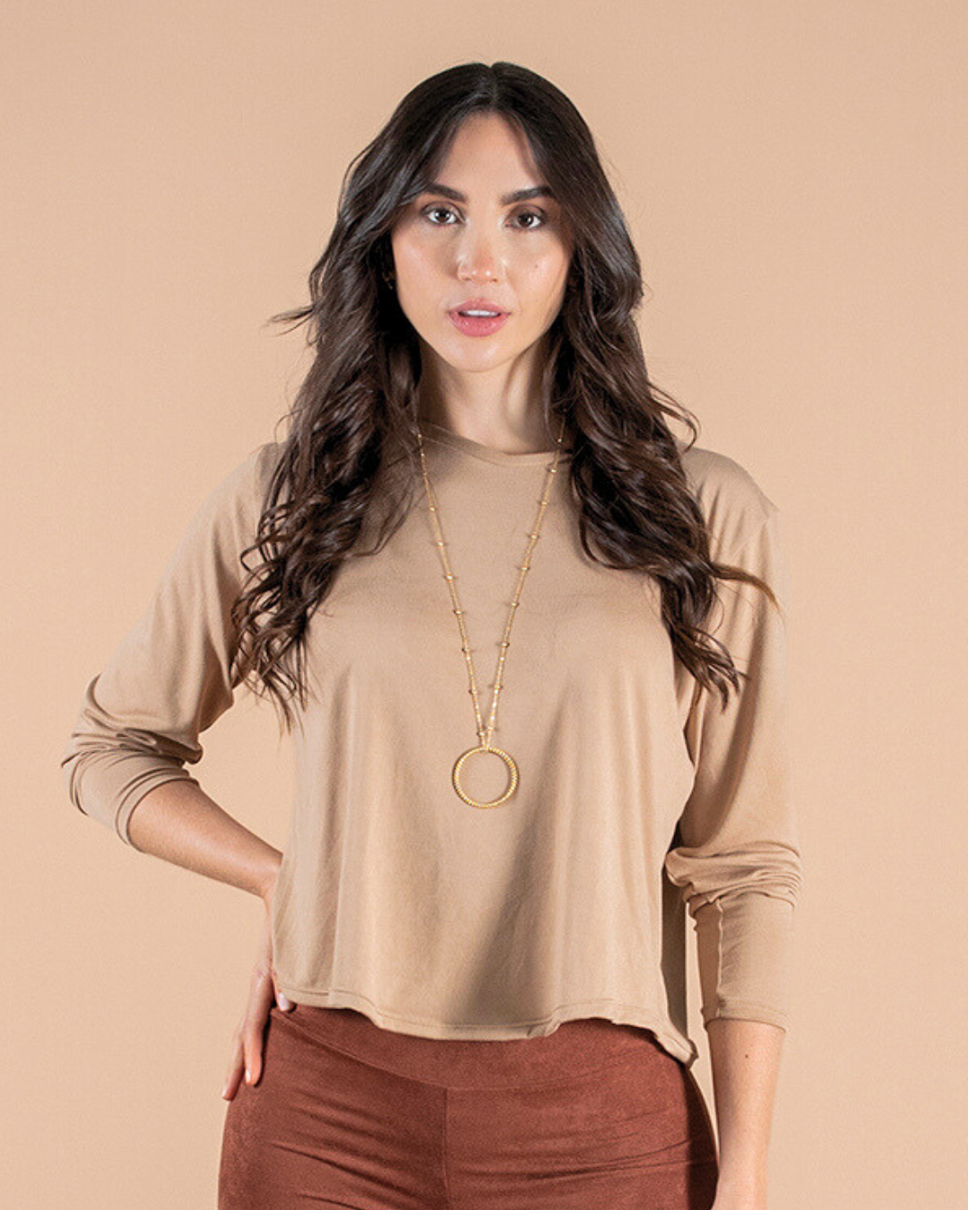 Eva Manga Larga Nude