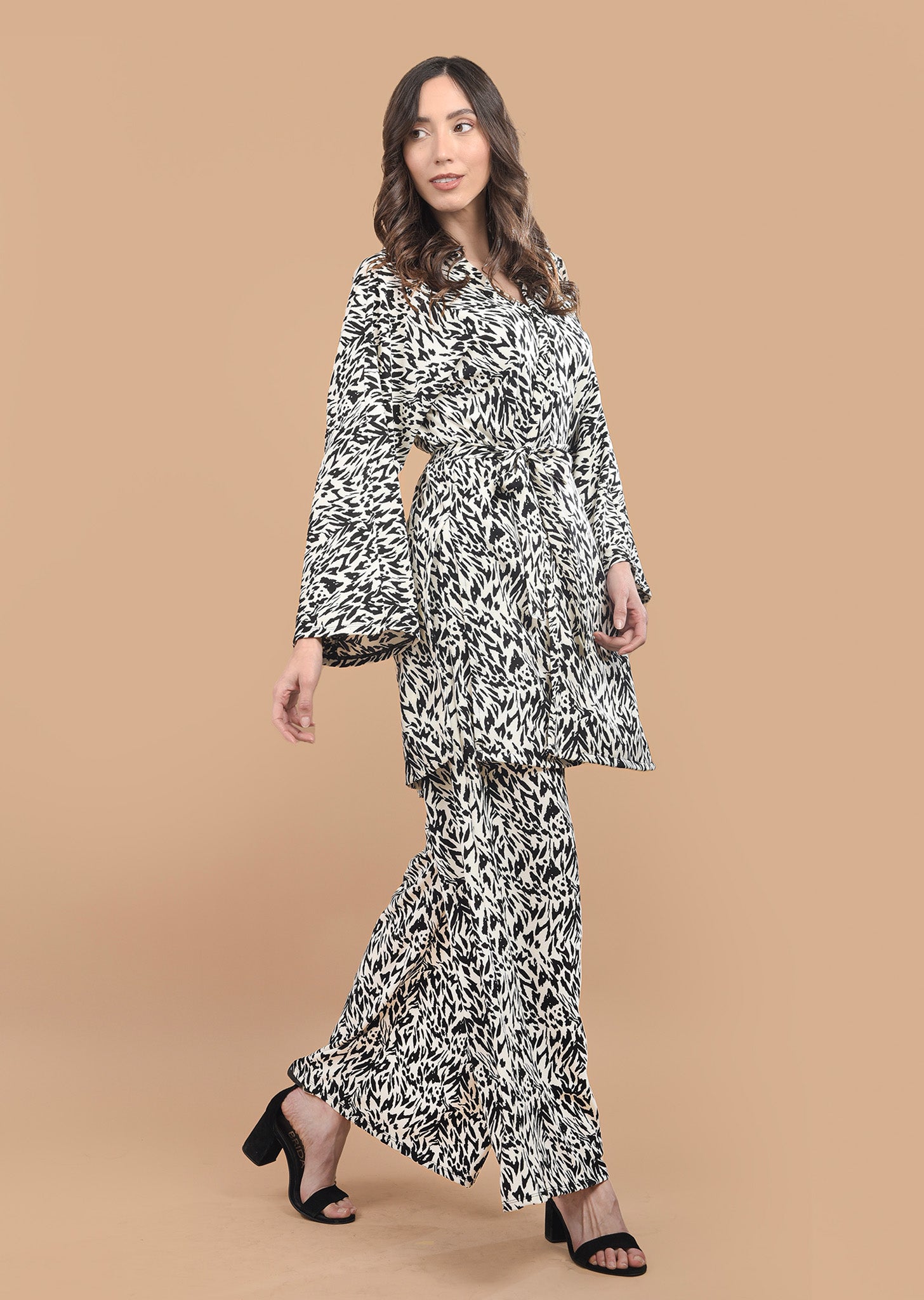 Conjunto Animal Print Negro