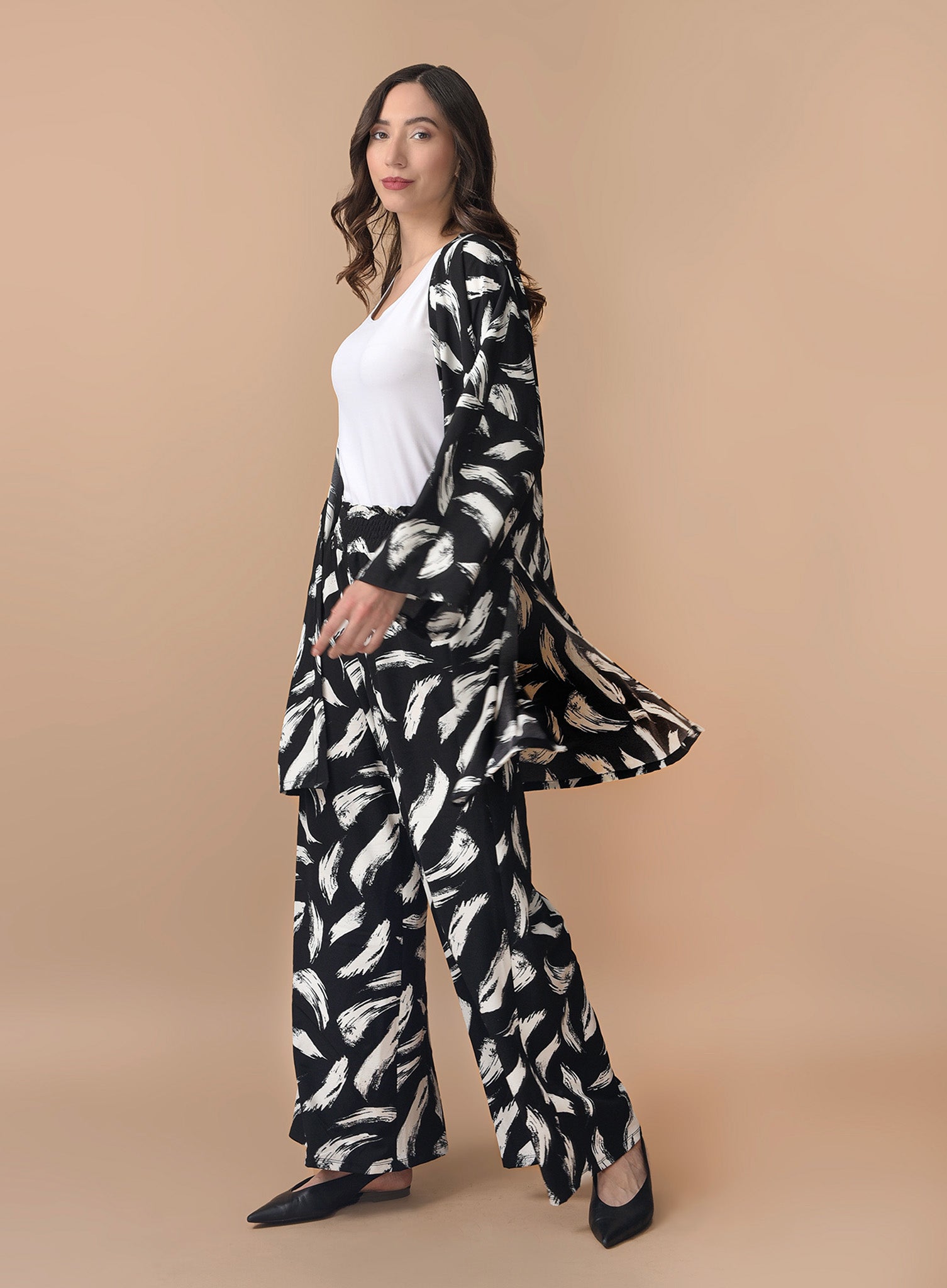 Conjunto Negro Pinceladas Blanco