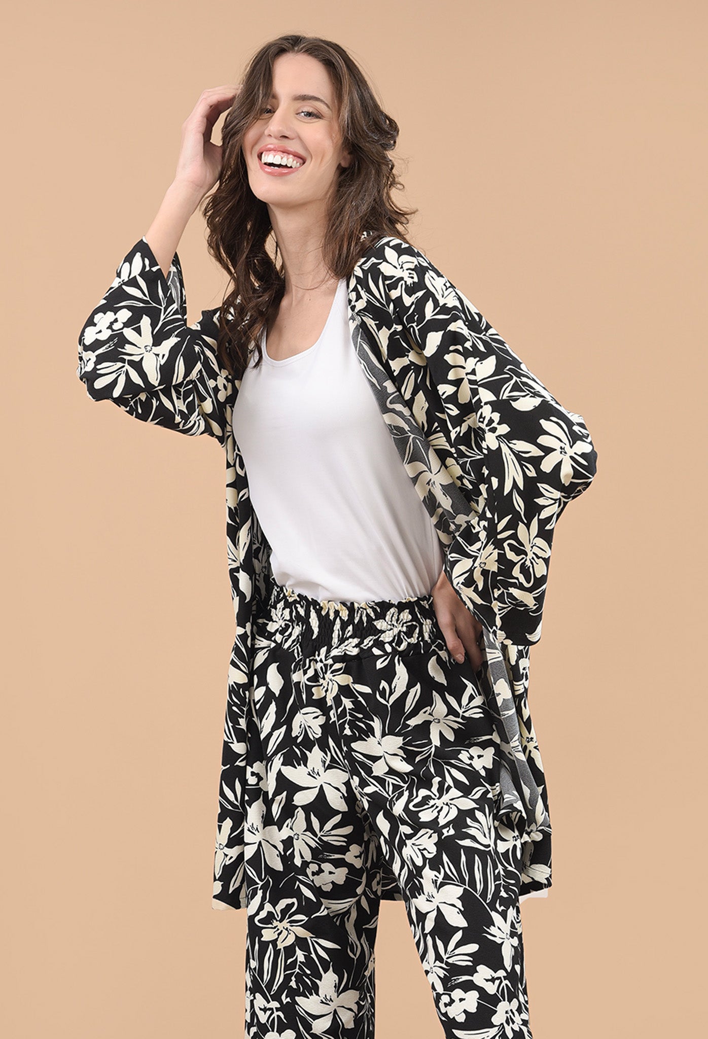 Kimono María Flores Negro