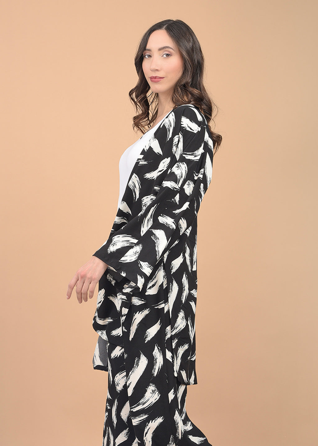 María Negro Pincel Blanco